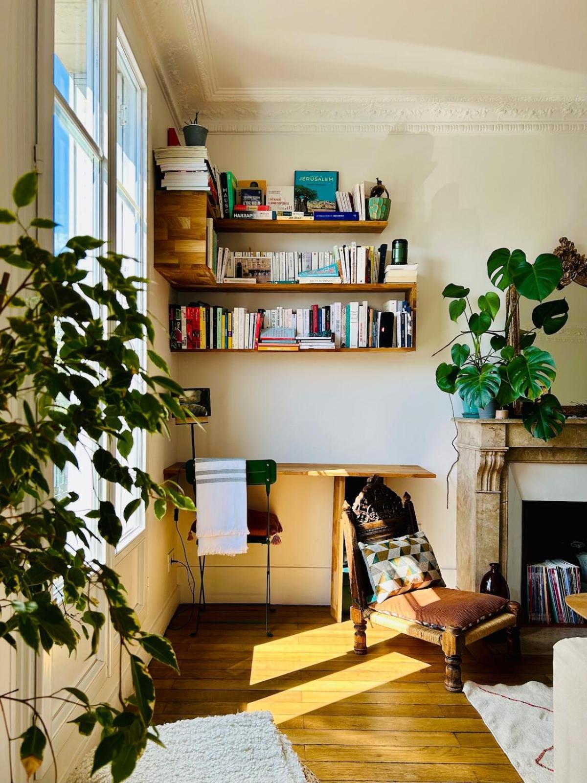Rooftop Retreat With Sunny Balcony * Parigi